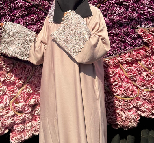 Adara flower embellished UAE abaya