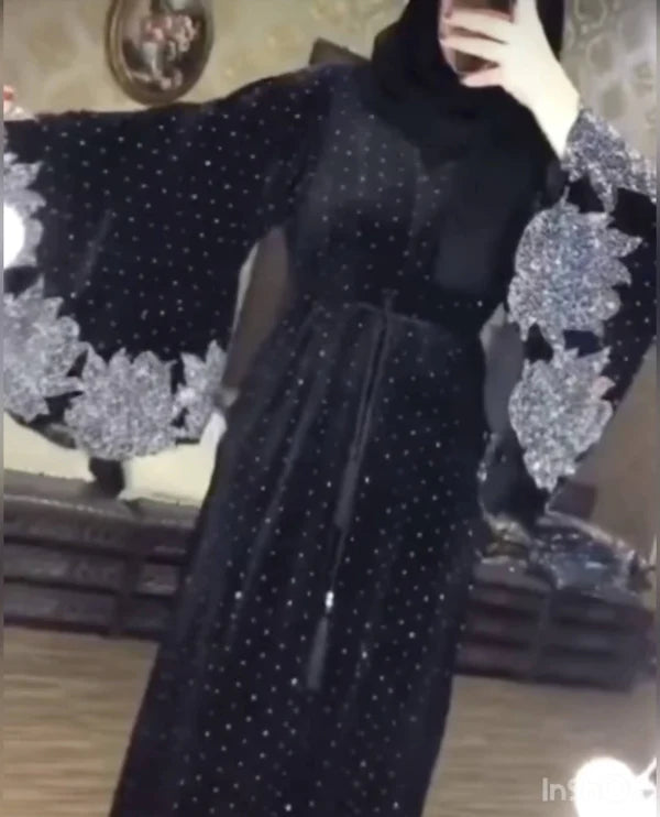 Black Luxurious Abaya